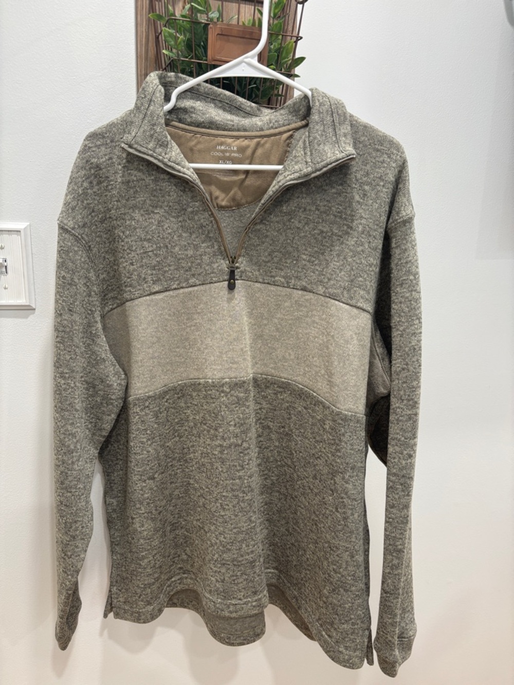 Haggar Men's Two-Tone Gray Half-Zip Sweater